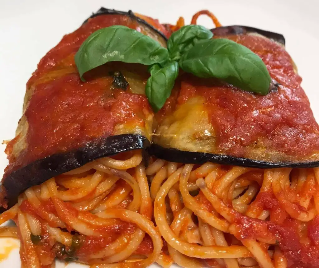 Involtini di melanzane ripieni di spaghetti…