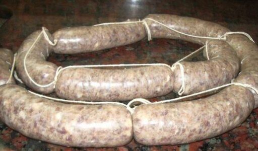 Come preparare i chorizos rustici fatti in casa?