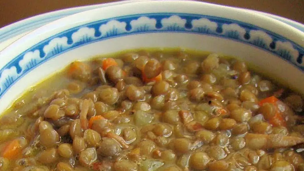 La ricetta migliore per preparare le lenticchie: la zuppa da mangiare tutto l’anno