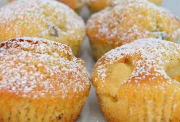 Muffin alle mele e uvetta super golosi..