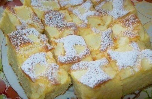 Semplicemente fantastica: la torta di mele della nonna che spacca il mondo