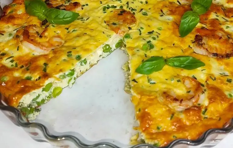 Frittata di gamberi e piselli: la ricetta per un gustoso piatto di mare