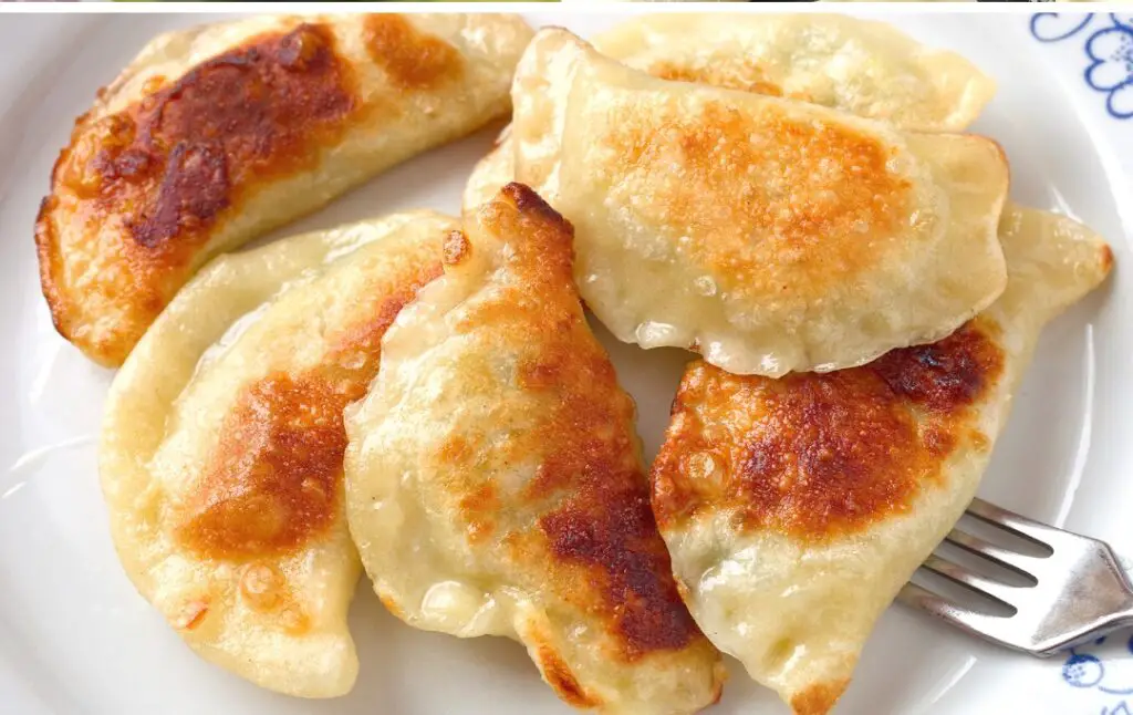 Pierogi fatti in casa: la ricetta dello street food polacco ripieno e delizioso