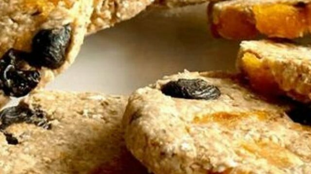 Biscotti d’avena in padella: niente farina, zucchero, burro