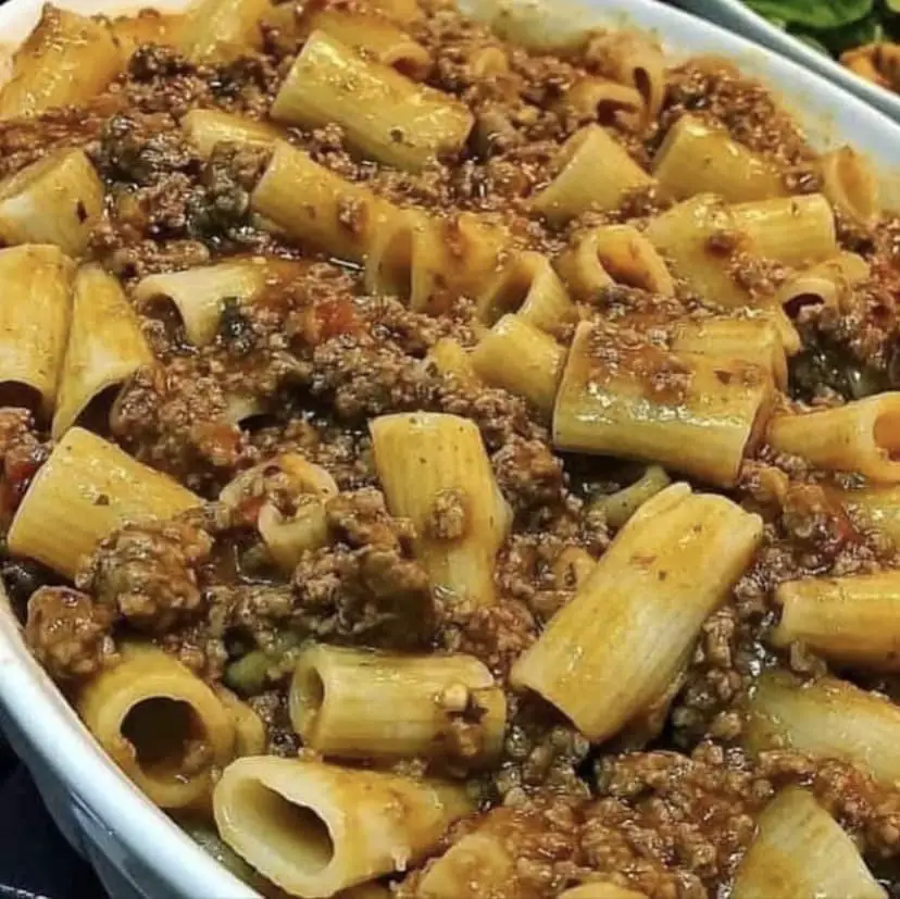 PASTA CON CARNE MACINATA  SEMPLICE E VELOCE