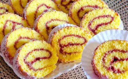 ¡Exquisito arrollado! Dulce en 5 minutos, esta deliciosa receta dulce, la harás todos los días