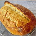 La ricetta centenaria del pane fatto in casa della nonna