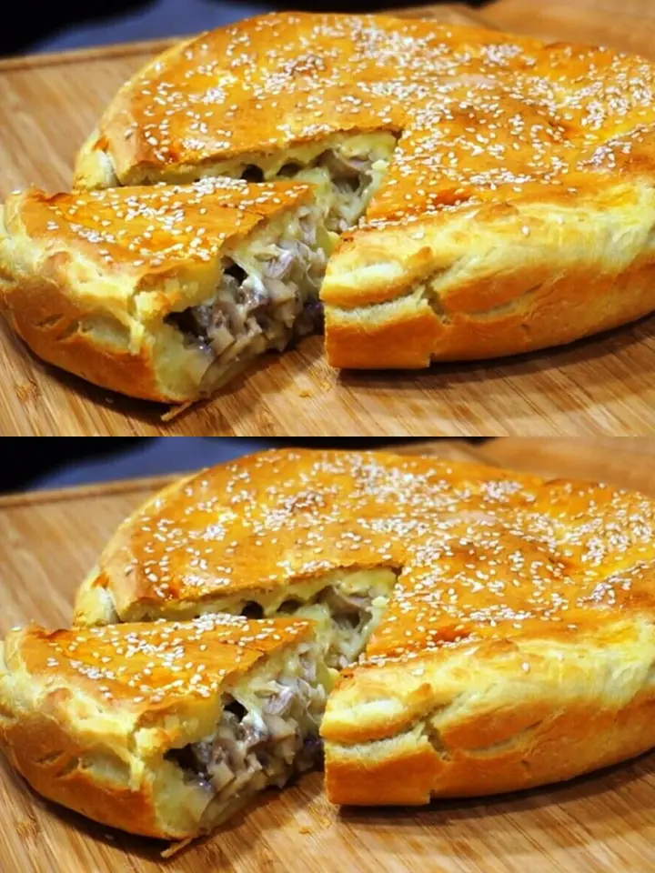 Torta al cheeseburger, non riuscirete mai a mangiarla da soli