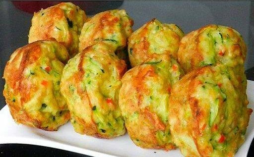 Muffin salato alle zucchine: umido e molto gustoso