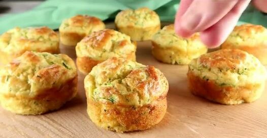 Muffin alle zucchine: la ricetta dei muffin facili e salutari