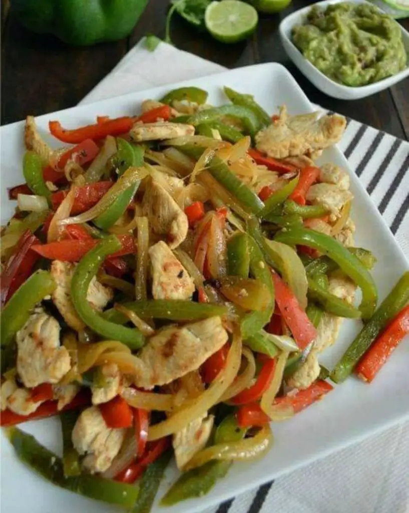 RICETTA FAJITAS DI POLLO