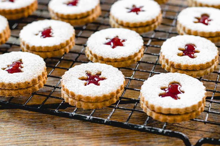 La magia dei Linzer Plätzchen: La tradizione incontra Genere