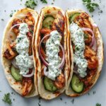 Gyros di pollo con salsa cremosa alla feta tzatziki