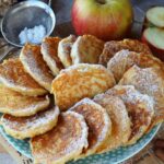 🌾 Pancake di farina d’avena al forno con frutta e anacardi 🍎