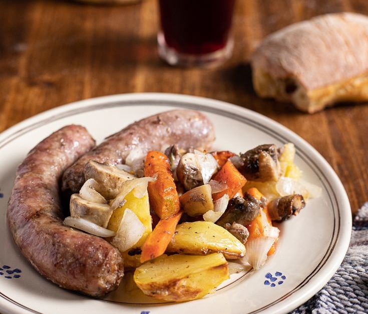 Salsiccia alla griglia con patate