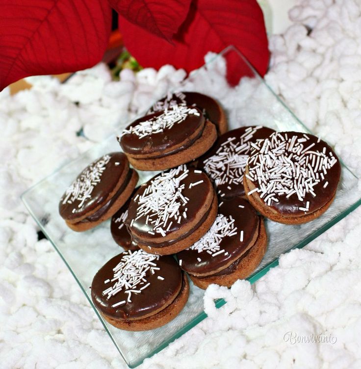 Biscotti di pasta frolla al triplo cioccolato 🍪🍪🍫🍫🍫