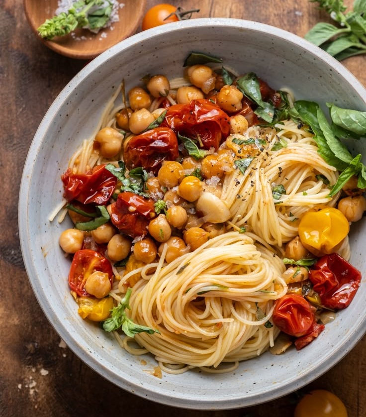 Curry cremoso di ceci con spinaci