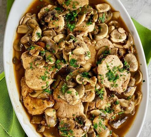 Padella di pollo e funghi in 15 minuti