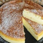 Torta al limone e pesche con cocco e miele