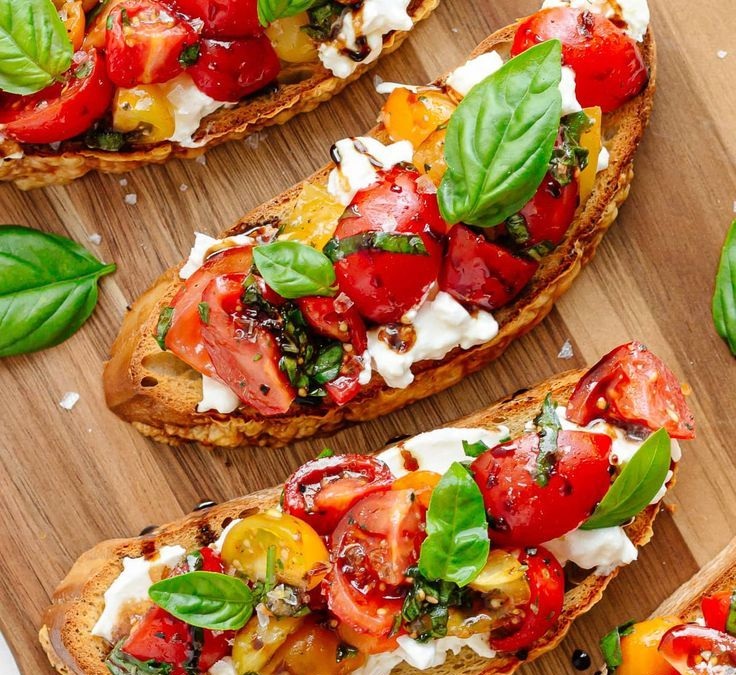 Bruschetta di burrata