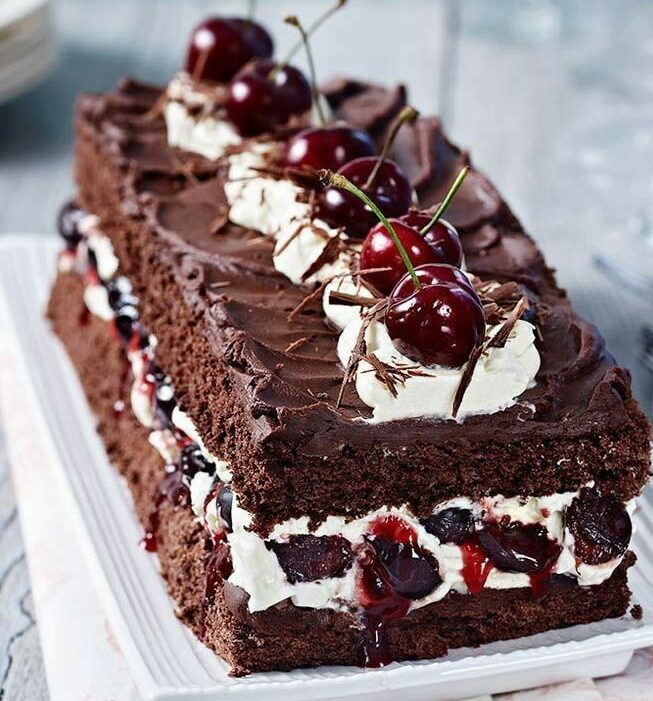 Gateau della Foresta Nera in scatola, semplicemente incredibilmente delizioso! 🍒🍰