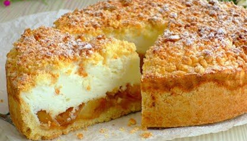 La torta di mele con crema soufflé si scioglie in bocca ! Semplice e deliziosa!